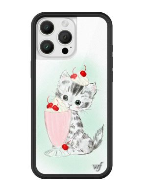 Kitty Shake iPhone Case